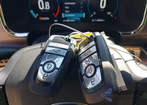 2023 Ford F-150 Lariat из США, поврежденный, VIN 1FTFW1E5XPFB90738